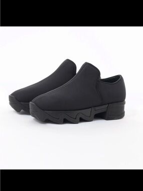 iRi NWB WES I Black Low Top Sneaker Shoes